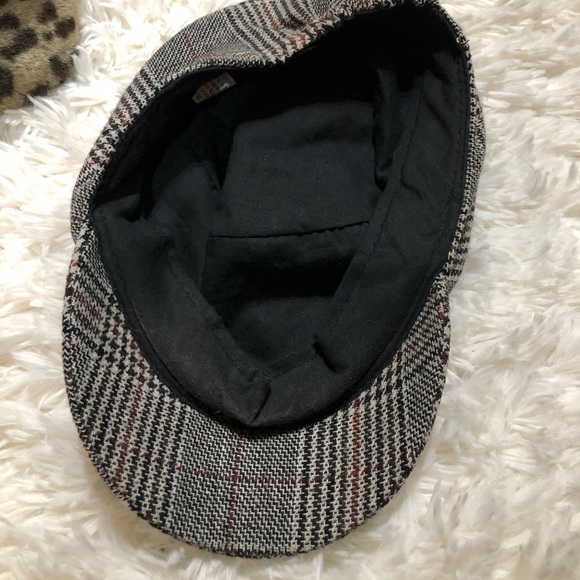 3 for $15 sale! Peace symbol hat! So cute on Especially a Red scarf 🧣 - Picture 2 of 2